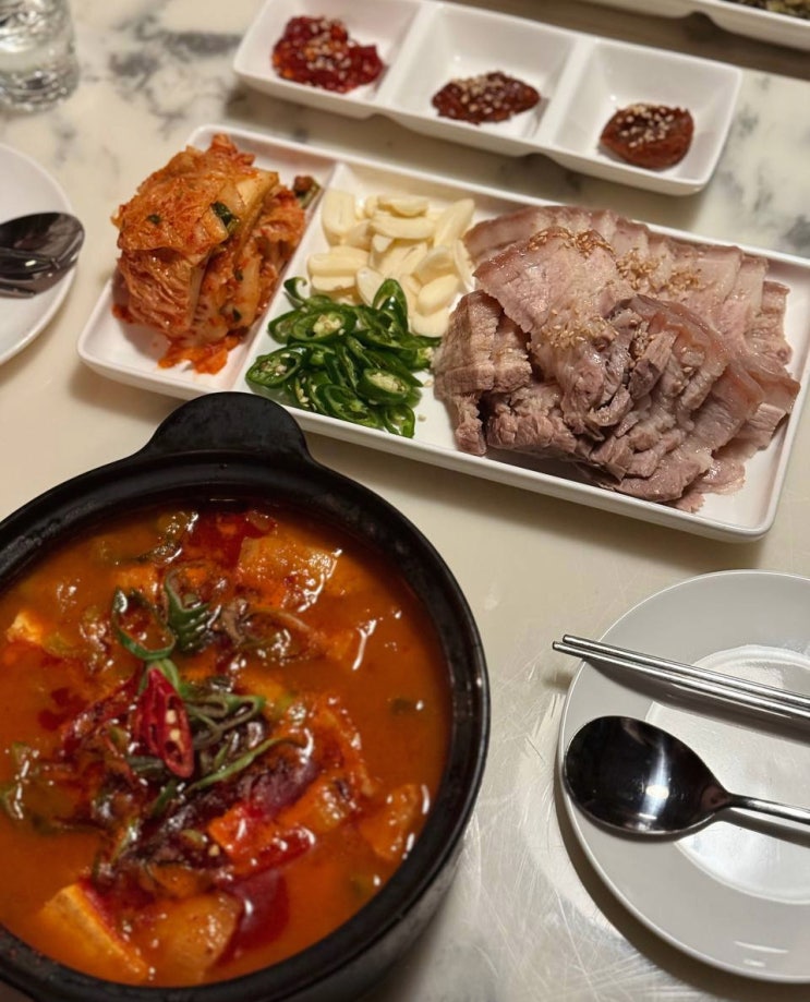  [이태원 경리단길 맛집 한식주점 보마] 내돈내산 찐만족 오겹살수육, 두부짜글이 솔직후기