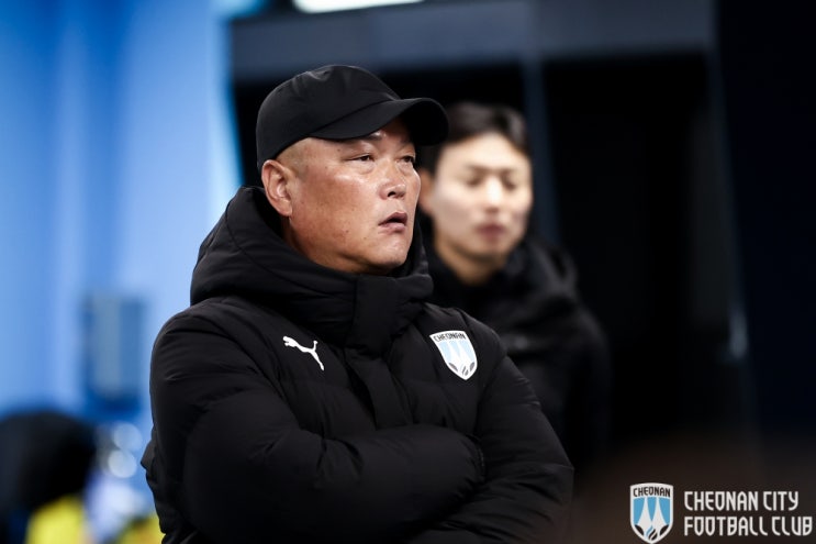 [기사] [K리그2] '4연패' <b>천안</b>시티FC <b>김태완 감독</b>, K리그2... 