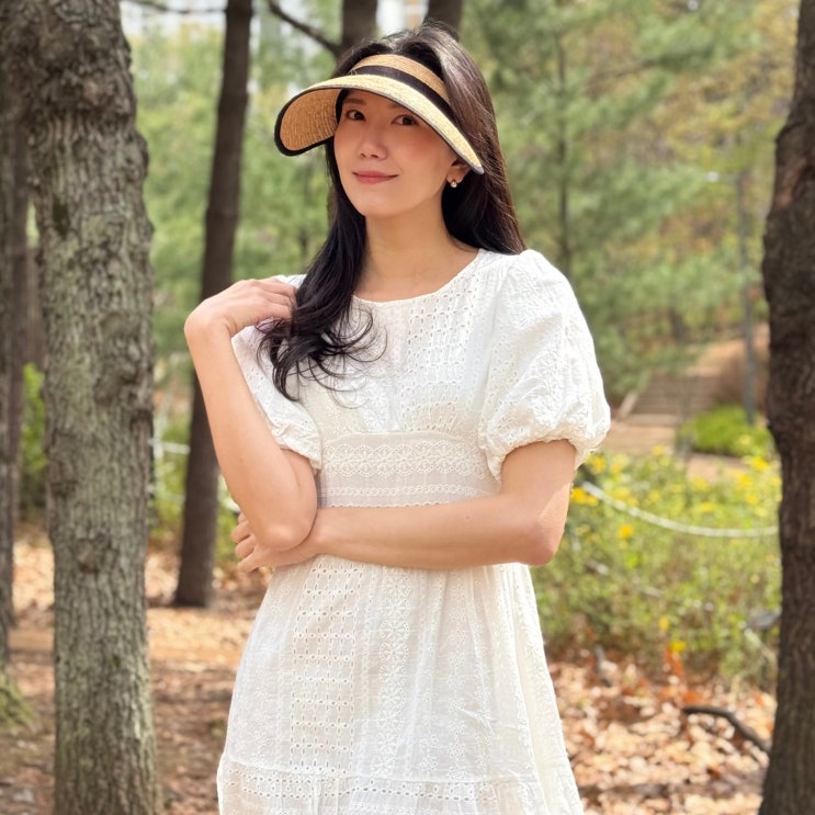  썬바이저 모자 신저 카멜리아, 고급스러운 휴양지룩 추천템