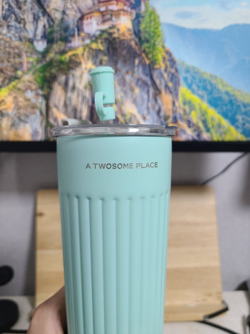 투썸텀블러 500ml 투썸플레이스 빨대물병 주관적인 리뷰