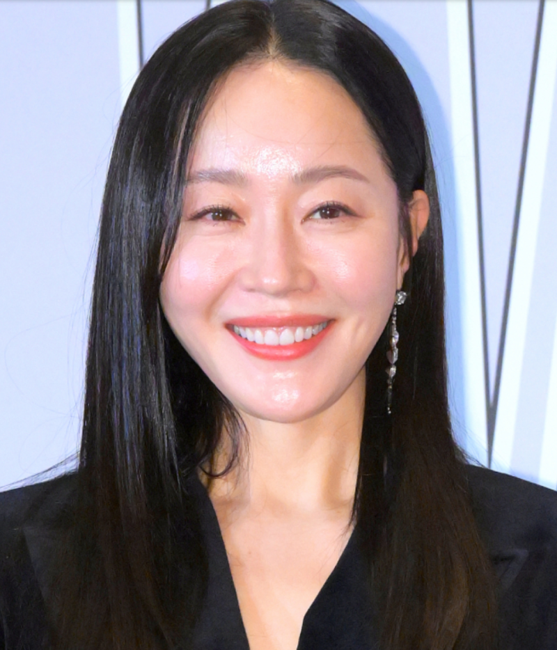 엄지원 근황 드라마 작품 가족 아버지 아빠 언니 대기업 재산 결혼 이혼 배우자 남편 이름 나....