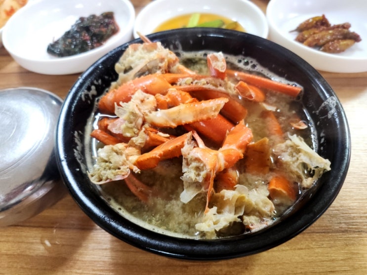  속초 현지인 맛집 오봉식당에서 맛본 홍게백반, 홍게칼국수, 홍게라면 찐후기!