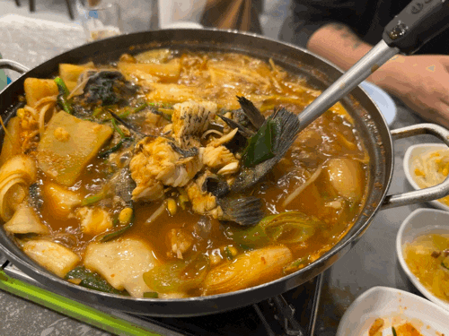  강원도 속초 동명항 포장마차거리 해바라기포장마차 통우럭매운탕