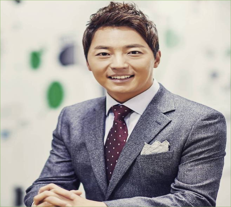 MBC 떠난 이성배 아나운서, <b>홍준표 캠프</b> 대변인 <b>합류</b>...배우... 