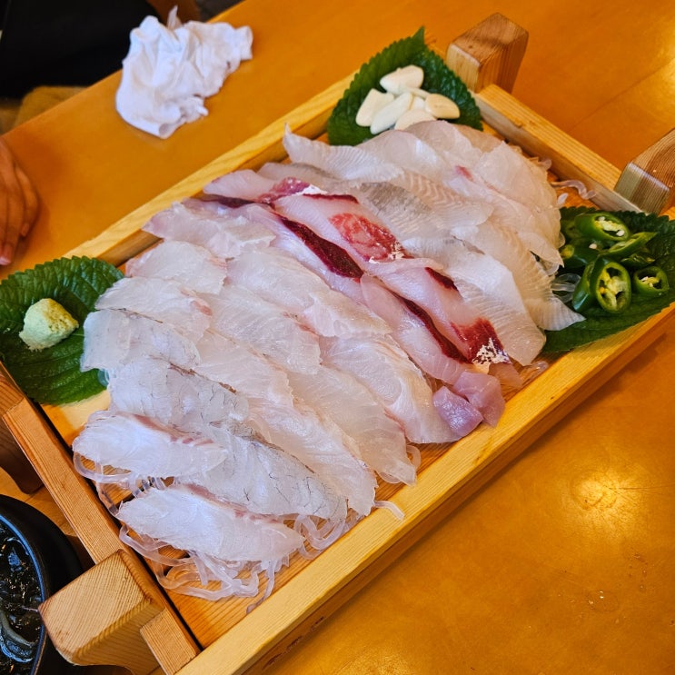  모듬숙성회 매운탕 맛있는 횟집 추천 군포 산본 마시따통영