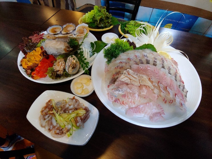  월곶 맛집 활어회 전문 형제수산에서 참돔 돗돔 대게 먹었어요.  솔트베이CC 주변 맛집인정