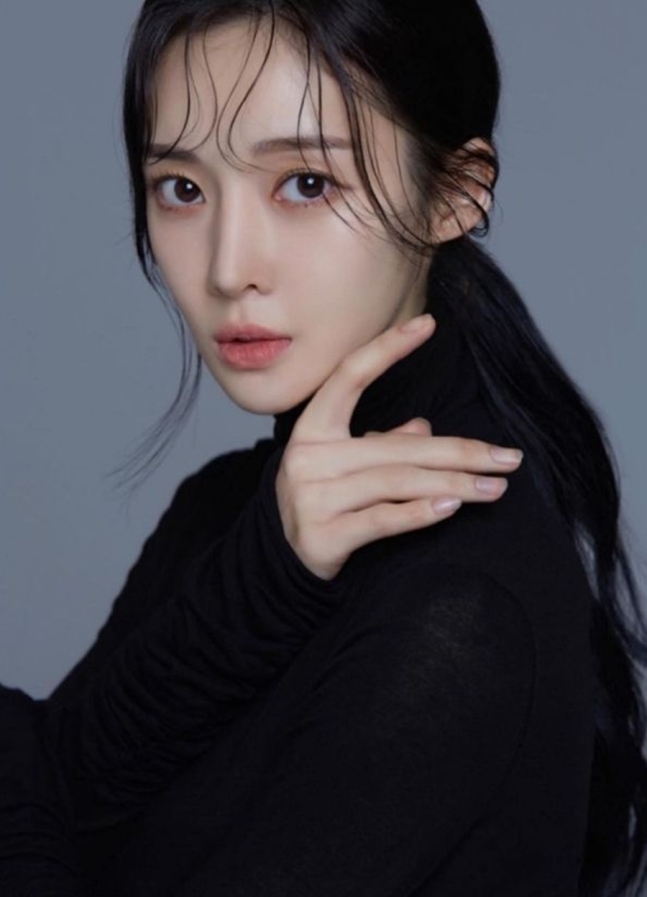 '<b>티아라</b> 출신' <b>아름</b>, 팬들에게... 확정…과거 <b>아동학대</b> 전력도... 