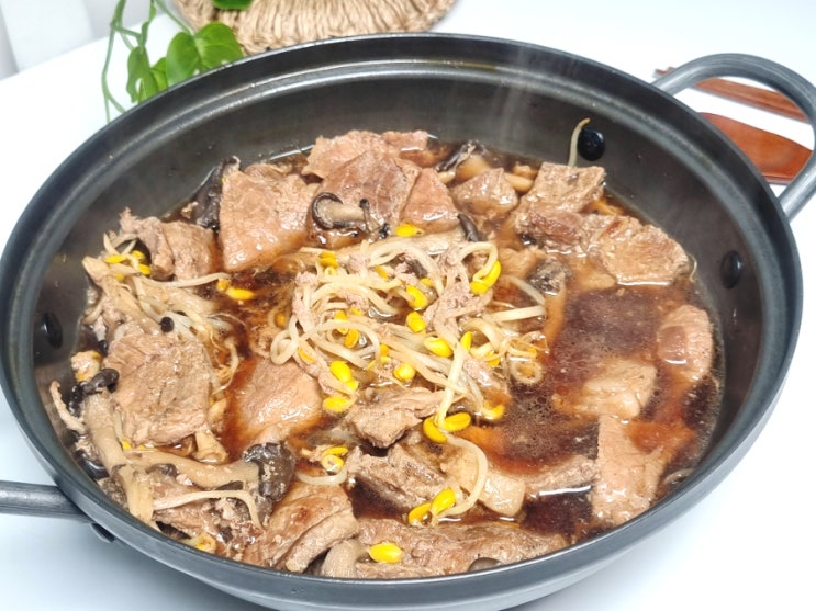  이게 돼지갈비요리 라고? 전주식 물갈비 충격받은 그 맛