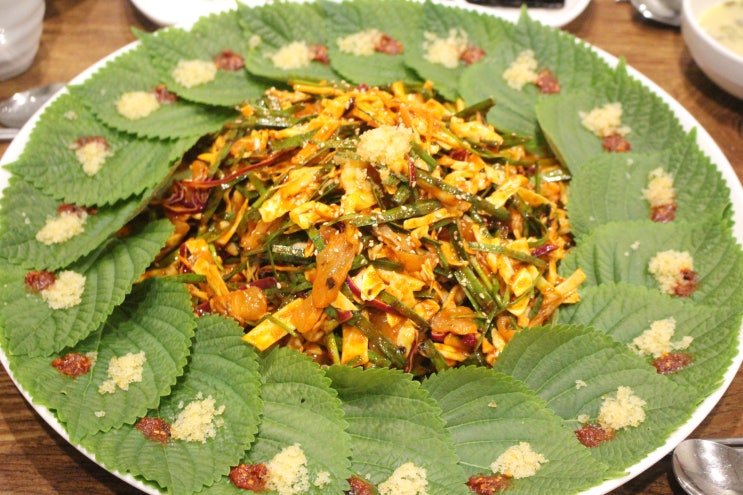  서현맛집 맛도 건강도 챙기는 우럭회무침코스
