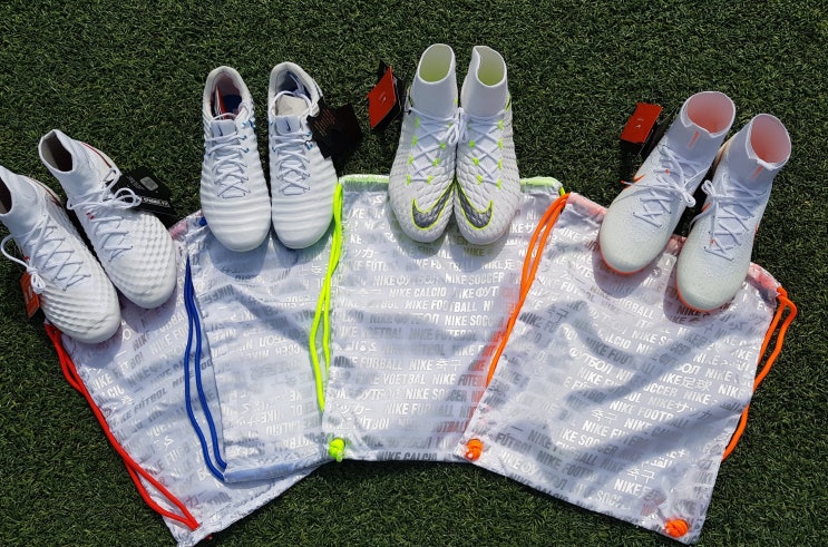 #2018러시아월드컵 #나이키월드컵팩 #JUSTDOIT #나이키신상 #나이키축구화 #JDI