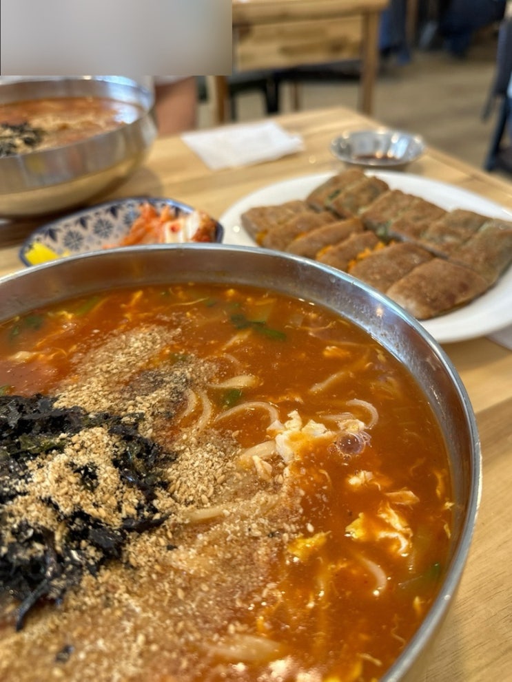  강릉 강문해변근처 반려견동반 장칼국수맛집 최씨장칼국수 주차 웨이팅정보