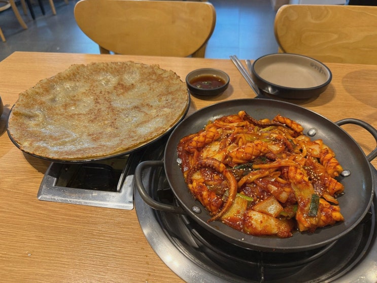  팔당원조칼제비 서현점, 진정한 서현역맛집의 매력