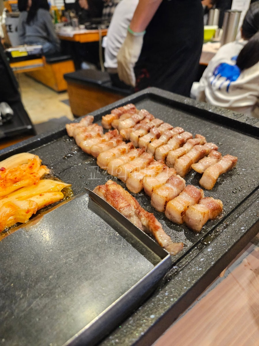 하남돼지집 용인수지점 사진 4