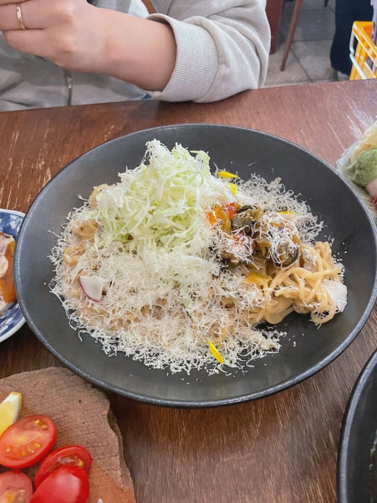  [키칸] 다양한 메뉴와 신선한 해산물로 즐기는 신불당 일식 맛집