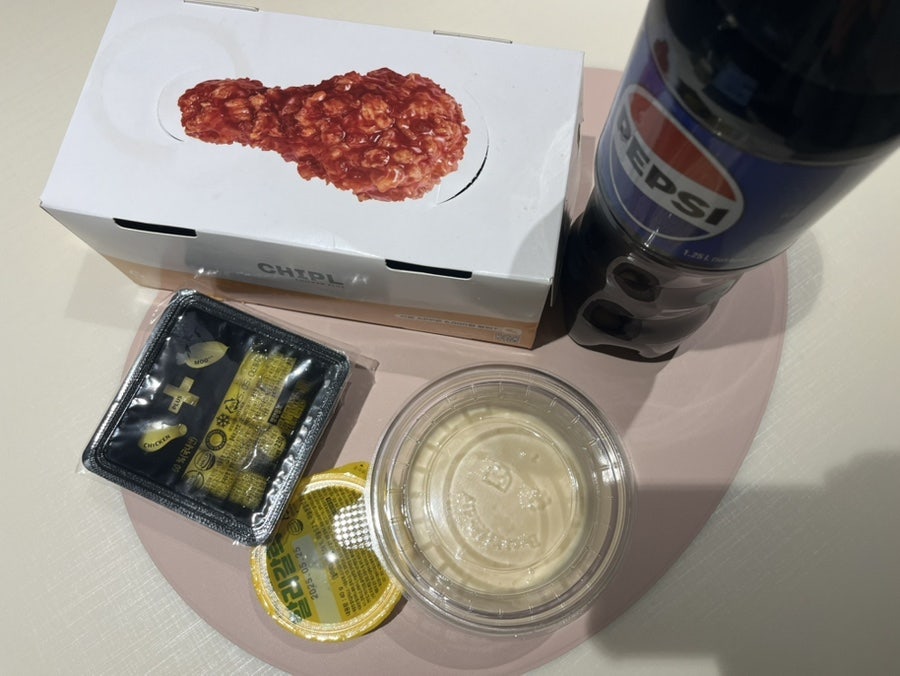 치킨플러스 안산반월점 사진 2