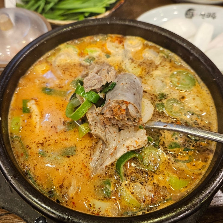  순대국밥에 소주 어떻게 참아 신의주찹쌀순대 산본점