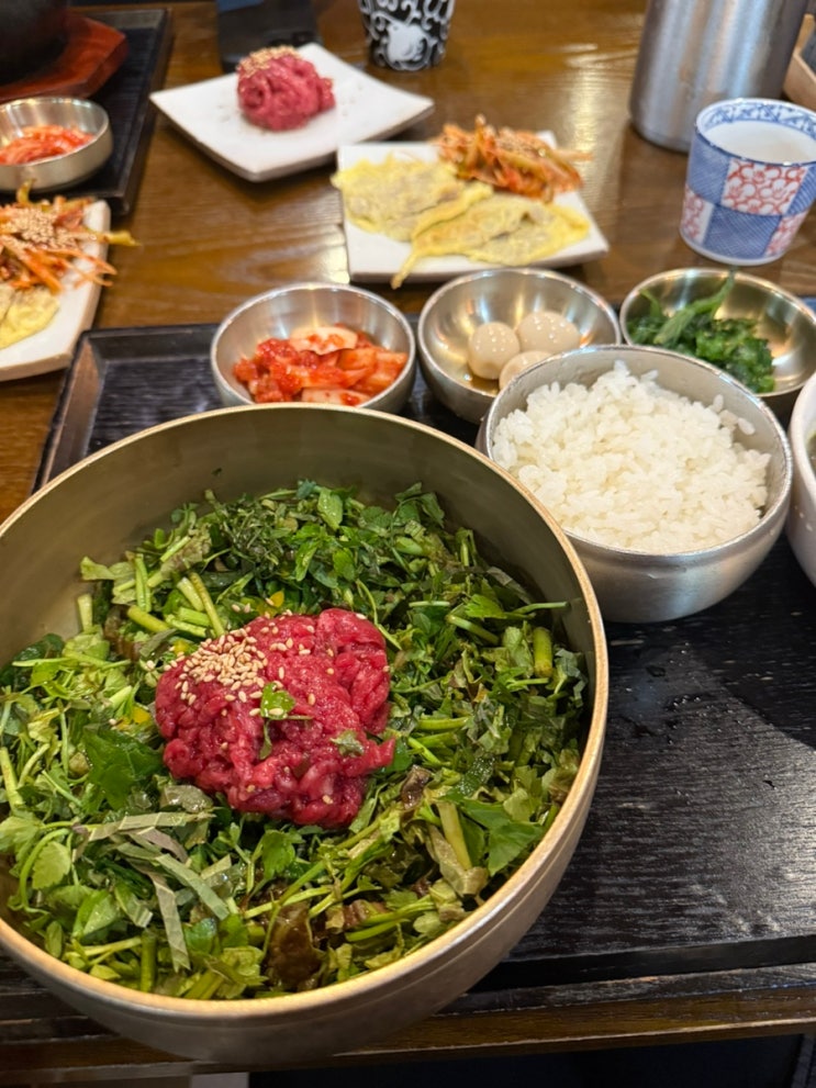  [육당당] 여의도 육회비빔밥 맛집 점심 전메뉴 다 시켜본 후기 또간집