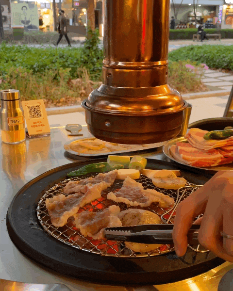  마곡역 맛집 고기집 차돌그릴, 야장에서 먹는 숙성차돌삼합