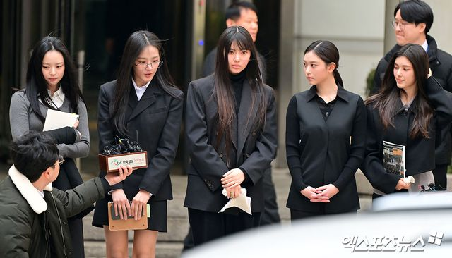  뉴진스, '활동중단' 선언 중 맞은 '1000일'…"어려운 상황, 힘 많이 돼" [엑's 이슈]