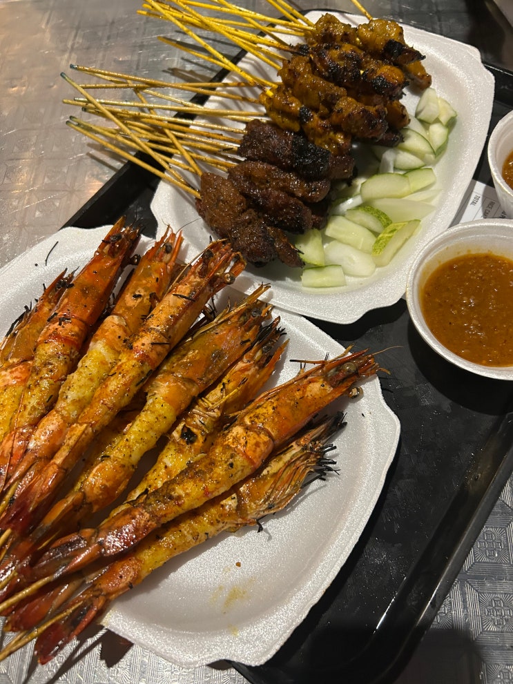  [싱가포르] 여행 필수 코스! 꼭 먹어야될 꼬치구이 야시장 맛집 7번 <라우 파 삿 사테거리 Satay Street / Best Satay 7 & 8 (Lau Pa Sat)>