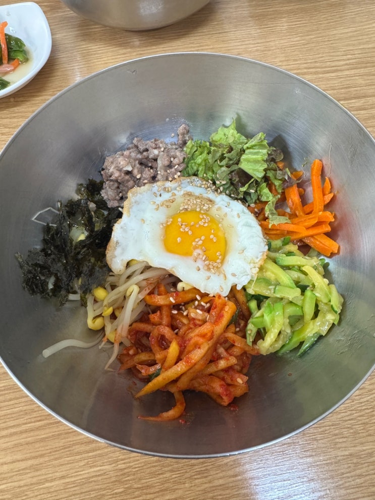  삼각지 백반 맛집 진미식당 내돈내산 찐후기