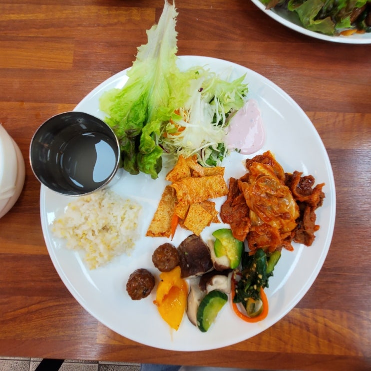  대전 오정동 농수산물시장 근처, 가볍게 한 끼 하기 좋은 한식 백반 뷔페 『작은식당』 오정3호점