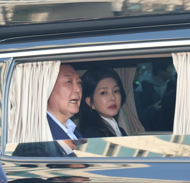  '윤 어게인' 신당 창당 안한다...尹 "힘 하나로 합쳐야 할 떄"