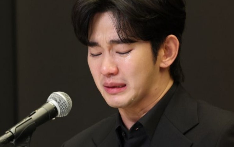 <연예가핫이슈> "여자로 구설수, 유흥 즐기다 망해"... 3년전 김수현 사주풀이 재조명 <연예가핫이슈> "여자로 구설수, 유흥 즐기다 망해"... 3년전 김수현 사주풀이 재조명
