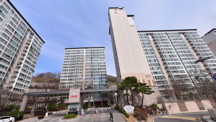  종로구 아파트 인왕산 현대 아이파크 1차 2차 무악현대 매매 전세 시세 전망
