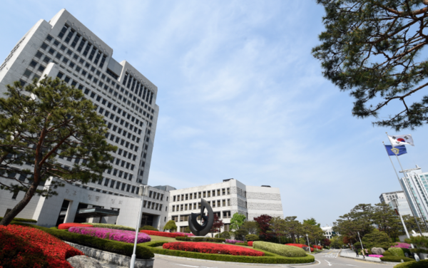 비상 걸린 생보사, 소액암 전이암 보험금 지급 소송 '패소' 비상 걸린 생보사, 소액암 전이암 보험금 지급 소송 '패소'