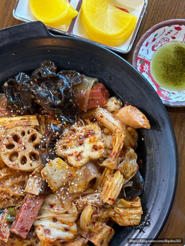  마라샹궈 재료 조합 마라홀릭 신대방점 크림새우 바삭해요
