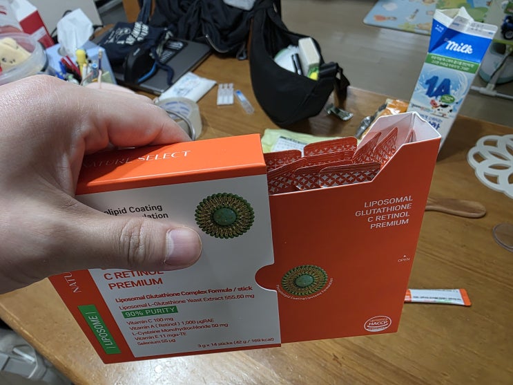  피부 속부터 차오르는 광채! 네이처셀렉 리포좀글루타치온C 레티놀 프리미엄 솔직 후기