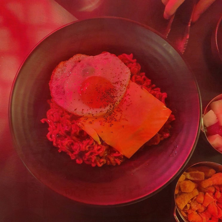  신촌맛집 신촌술집, 산산바베큐치킨으로 특별한 데이트!