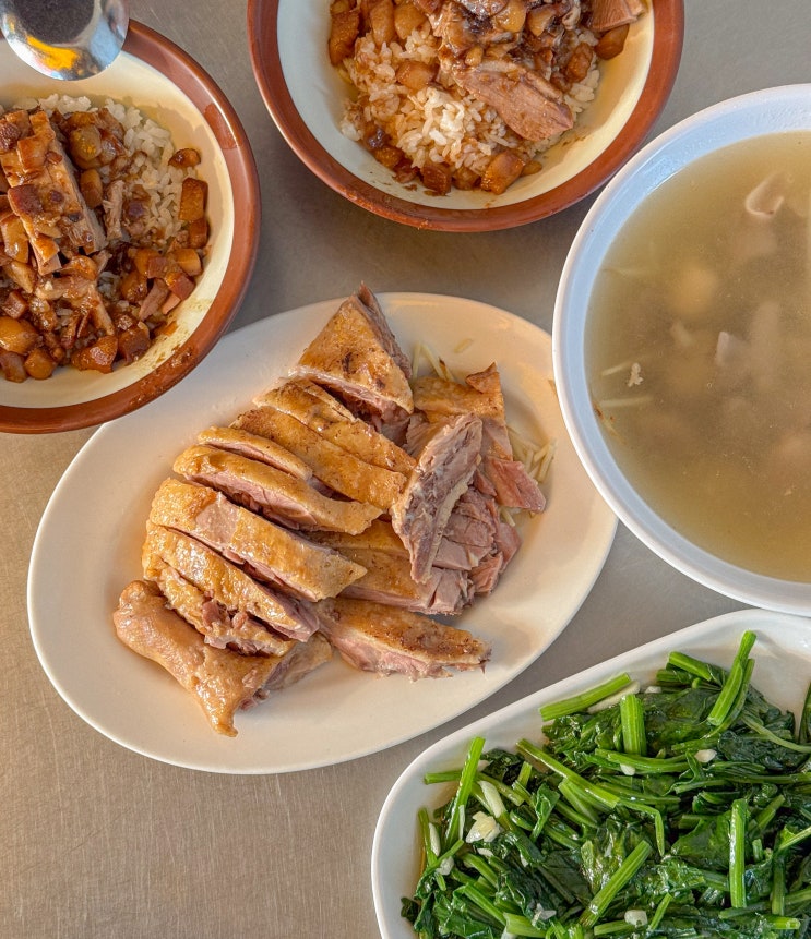 대만 가오슝 맛집 추천 보얼예술특구 근처 야로우쩐 Duck Zhen