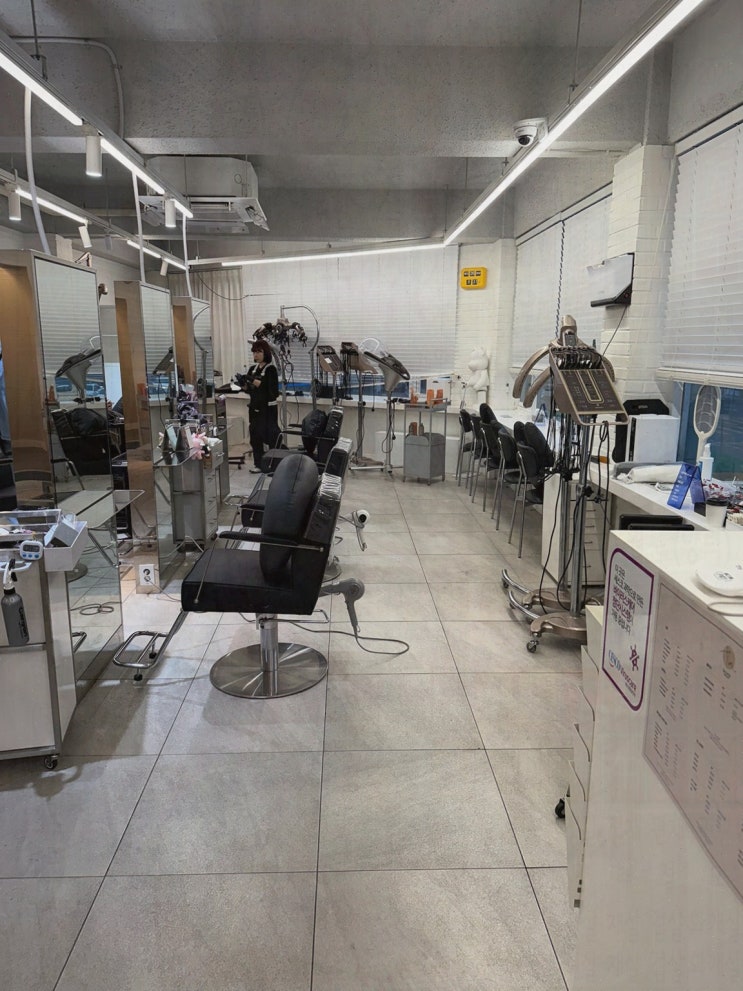  특별한 날을 위한 스타일링, 발산역미용실 더케이스타일에서 차분한 변신!