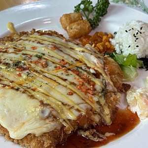 [ 동구밖과수원길/ 충주 맛집]:충주호 활옥동굴 근처 경양식 돈까스 맛집 레스토랑 동구밖과....