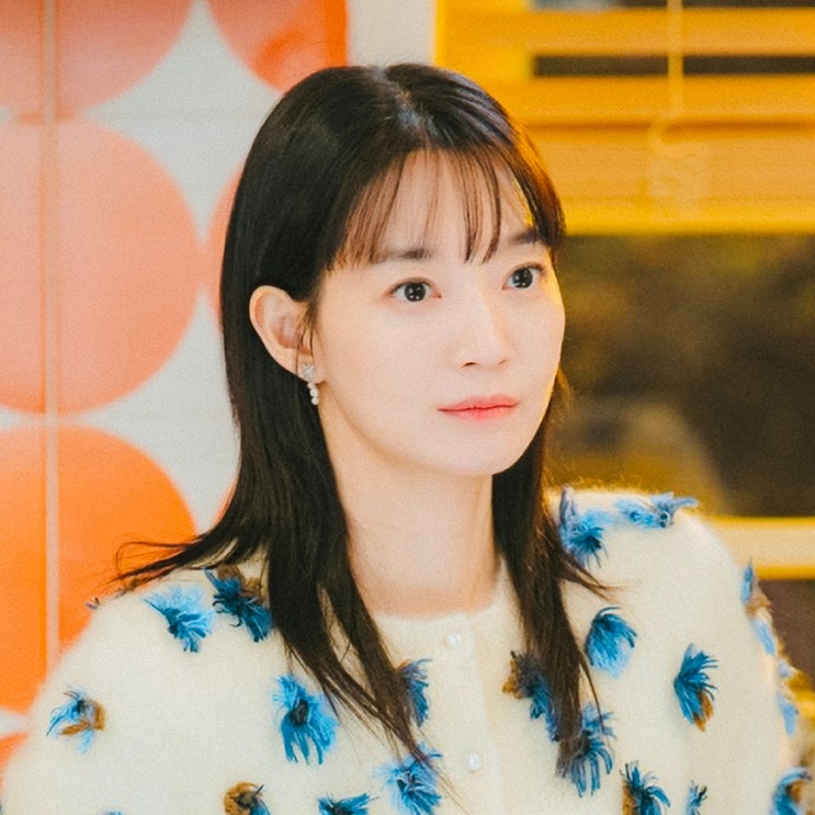 신민아 청바지 패션, 마치 화보 같았던 종류 3가지