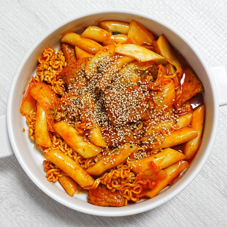  밀떡볶이 맛집 안교수떡볶이 밀키트로 간편하게 만들기 추천
