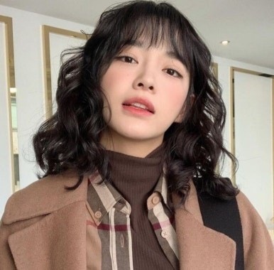  [ 신논현역미용실 ] 요즘 머리 모하지? 김세정 히피펌                         자유분방한 굵은 히피펌 / 젤리펌 헤어스타일 / 몬도서울 은하쌤