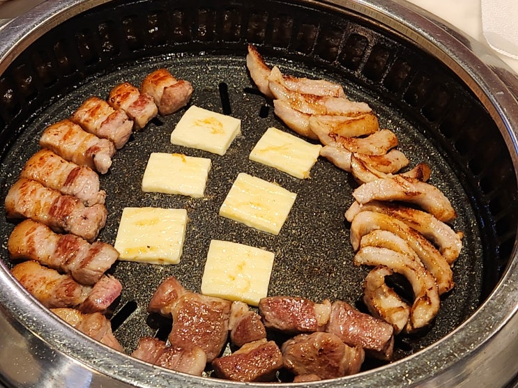  영등포역 맛집 영등포꽃삼 서울 삼겹살 맛있게 구워주는 고깃집