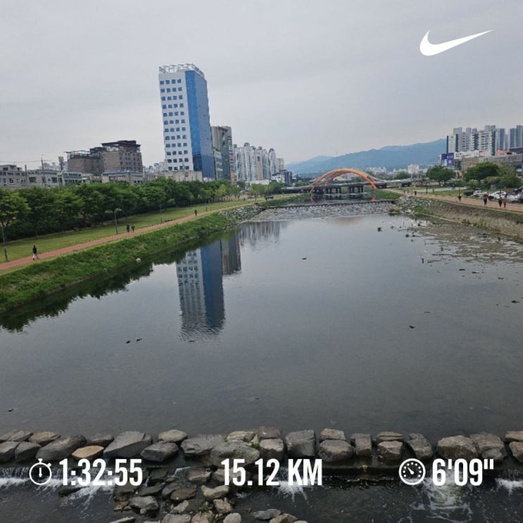 매일 10km 러닝 챌린지 1350일 차
