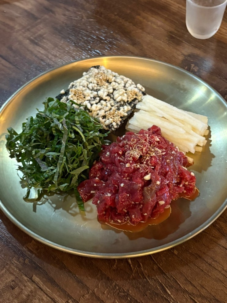  광주 김부각육회 맛있는 상무지구 쌍촌동술집, 무늬옥