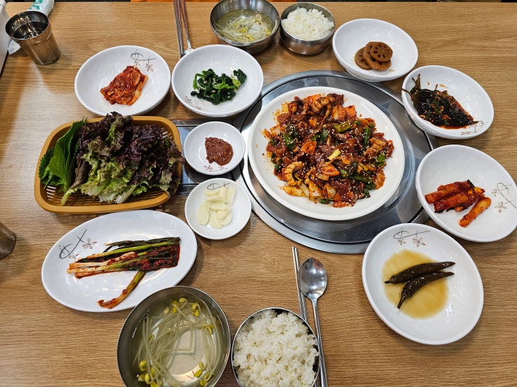  포항 연일 한식맛집 점심메뉴 추천 '연일한정식' 오삼불고기