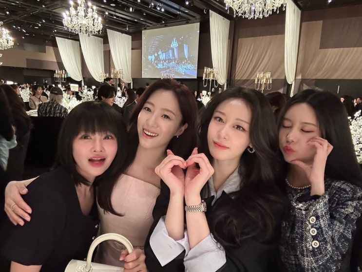 티아라 효민 결혼식에서 지연이 착용한 30대 여성 명품 브랜드 여자 손목 시계 원탑! 롤렉스 데이저스트