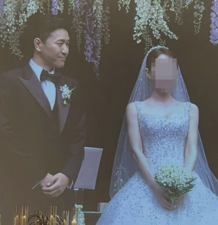 <b>김종민 결혼식</b> 신부사진 유출 해프닝까지 + <b>하객</b> 및 축가