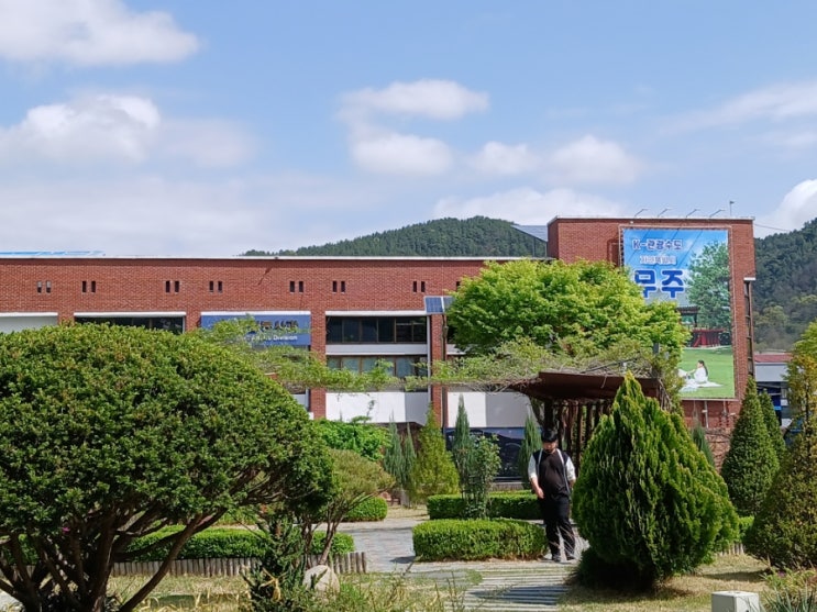 위헌적 헌재 <b>지명</b> 사과하고 출마용 <b>졸속</b> 협상 즉각 중단하십시오]
