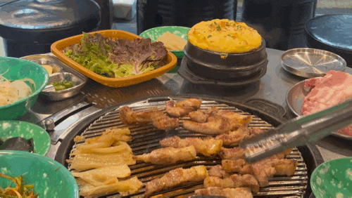  종로 삼겹살은 여기야! 익선동 데이트코스로 딱 좋은 숙성의미껍데기