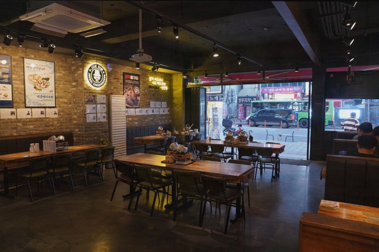  족발신선생 부평점, 겉바속촉의 진수를 경험하는 부평맛집