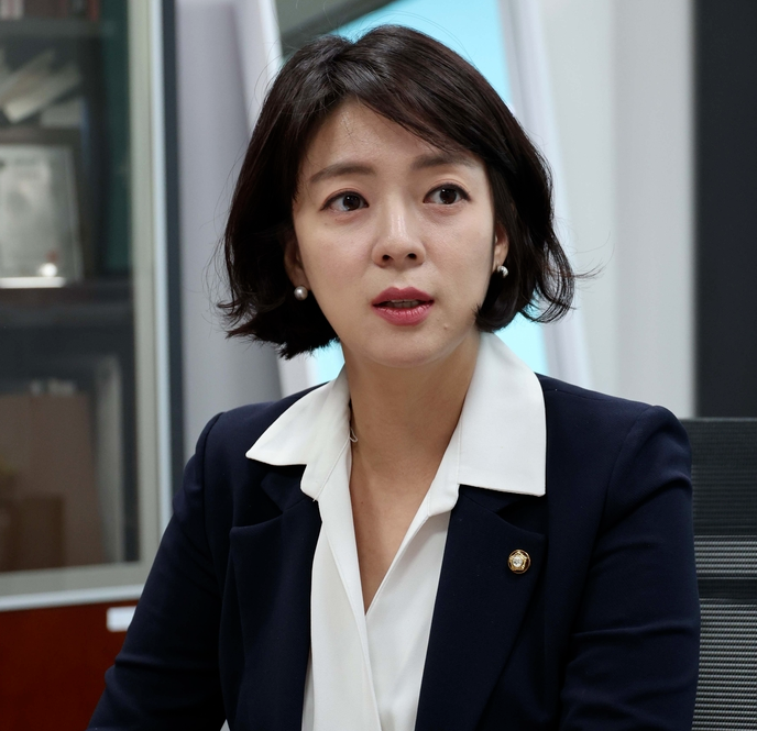 국민먼저캠프 전략총괄위원장,배현진 의원 프로필,나이 고향 학력 경력 종교 근황