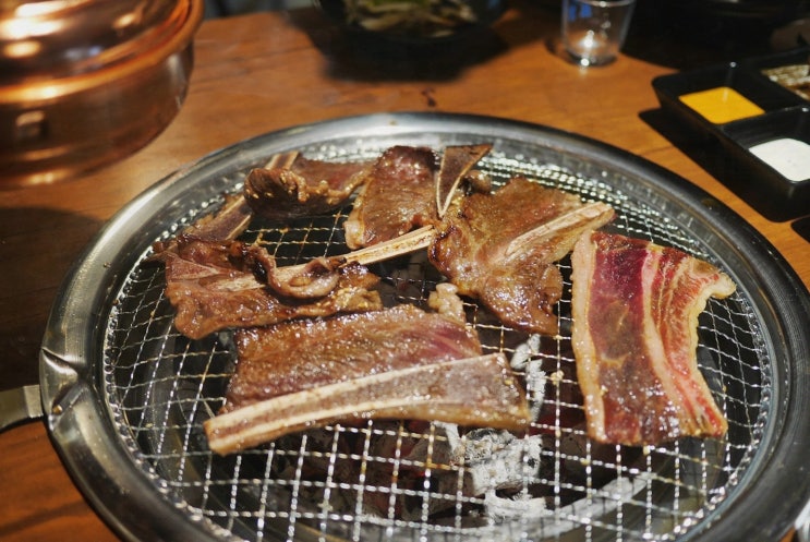  고급 숯불구이로 유명한 대구 상인동 맛집, 참참숯불구이